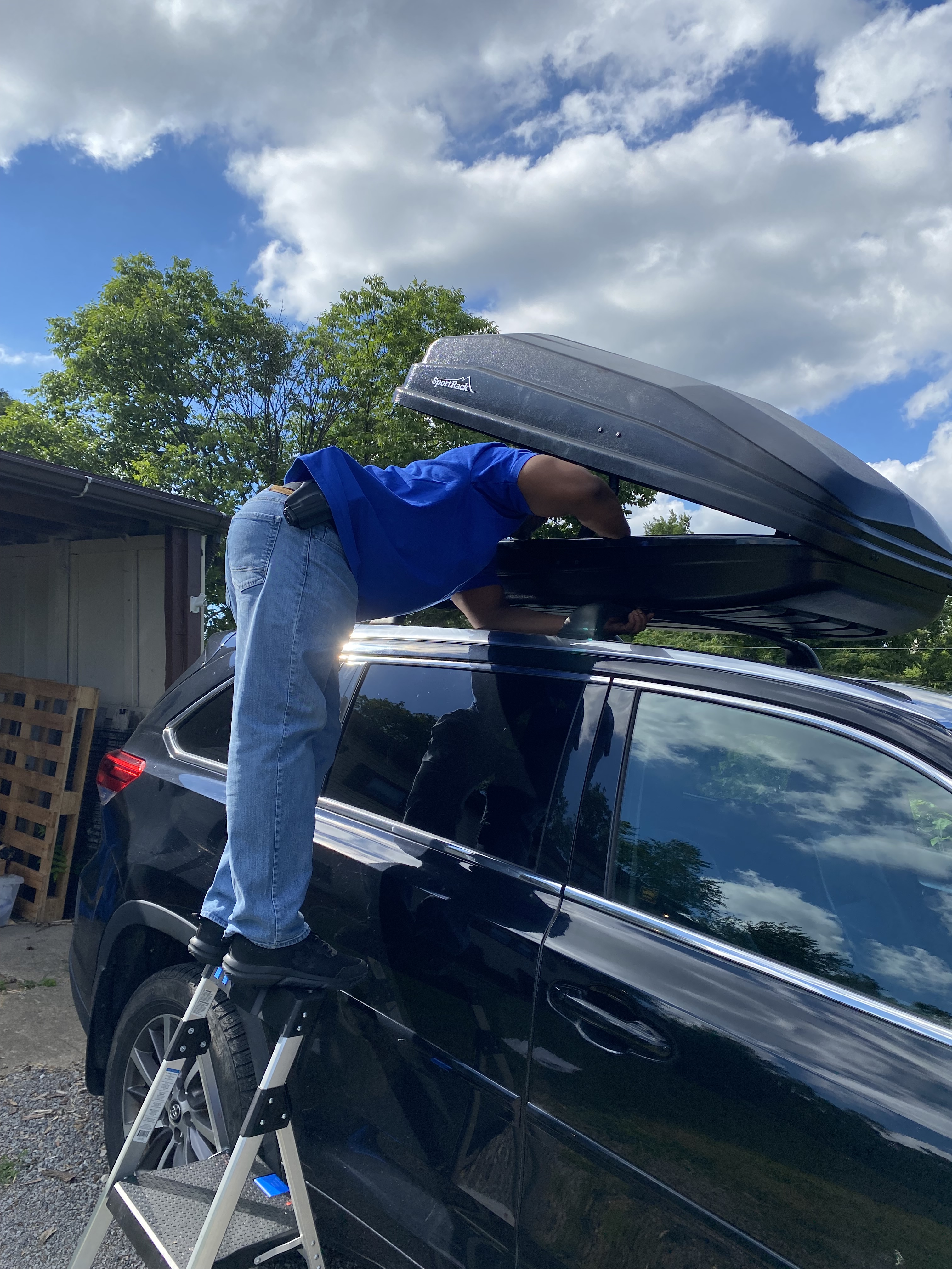Travel: Minivan or Car Topper? – Common Graces